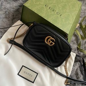 GUCCI Authentic Marmont matelassé shoulder bag